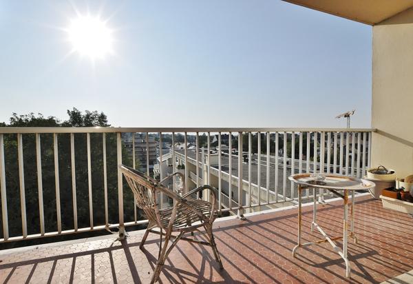 Appartement  5 pièce(s)  3 chambre(s)  111 m²