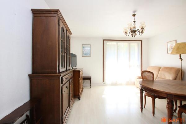 4 pièces 78m² place avec une place de parking