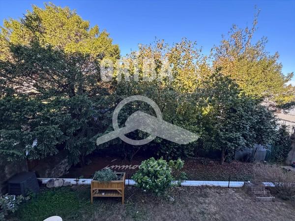 SAINT-DONATIEN – T3 traversant avec balcon, parking et cave
