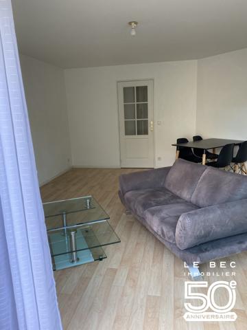 A LOUER T3 MEUBLE A PLESCOP
