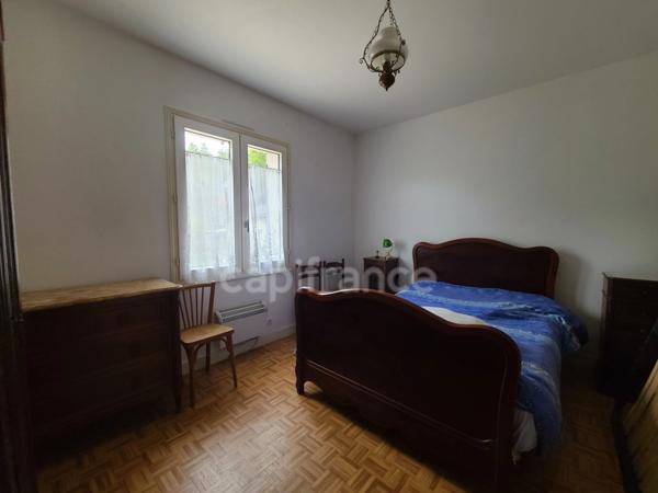 Belle maison familiale avec gîte à Aigre – 215 000 €