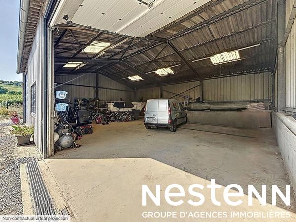 À VENDRE À FUISSÉ (71960) ? MAISON EN PIERRE RÉNOVÉE AVEC HANGAR DE 200 M²