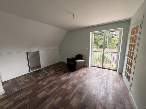 Maison familiale de 198 m² avec sous-sol et terrain de 1 500 m² – Arradon, Golfe du Morbihan