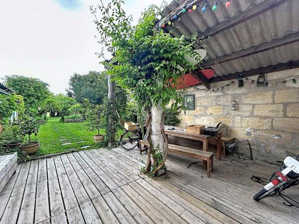 Maison en pierres rénovée avec proximité sur le port