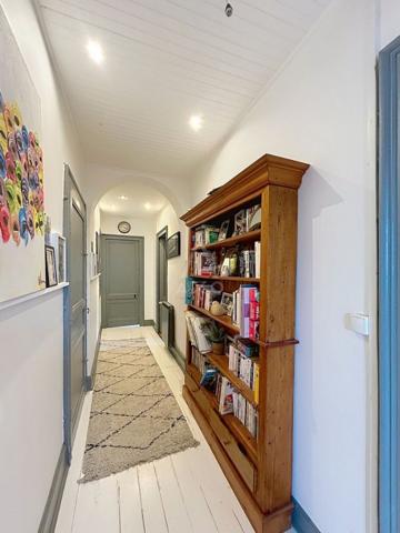 Maison en pierres rénovée avec proximité sur le port