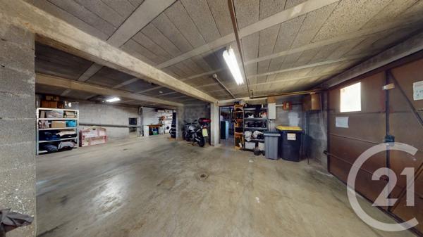 Maison à vendre  8 pièces - 195 m 2   JOUGNE  - 25