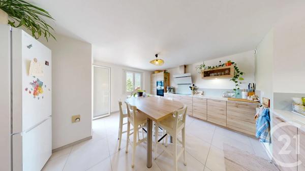 Maison à vendre  8 pièces - 195 m 2   JOUGNE  - 25