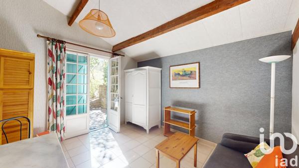 Maison à vendre 10 pièces 220 m² La Cadière-d'Azur