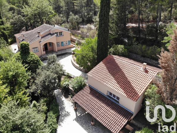 Maison à vendre 10 pièces 220 m² La Cadière-d'Azur