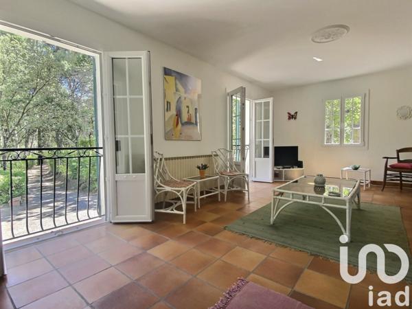 Maison à vendre 10 pièces 220 m² La Cadière-d'Azur
