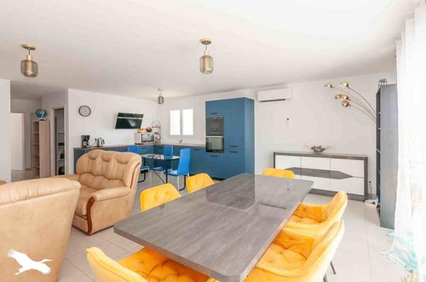 Maison à vendre |  Vias |  4 pièces | 83 m²