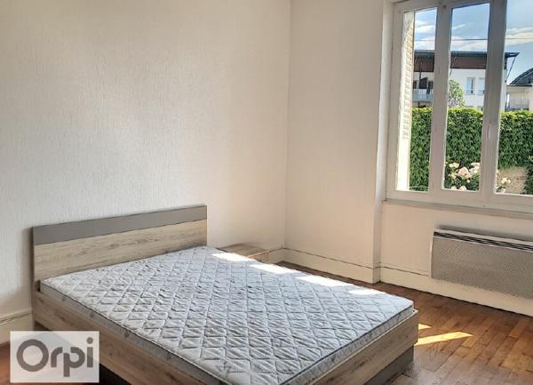 Appartement à louer    2 pièces • 43,93 m2 Montluçon