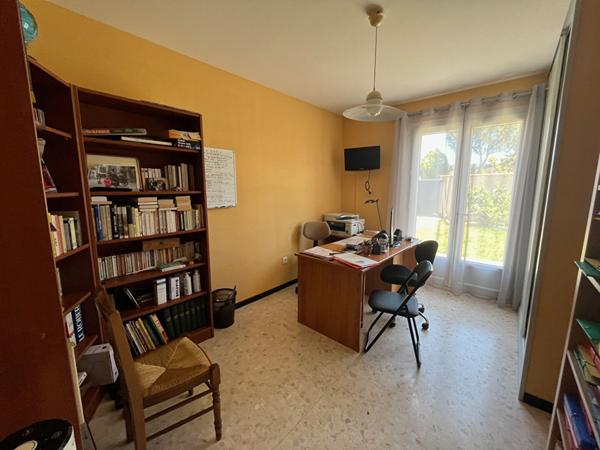 LIMOUX VILLA PROCHE DU CENTRE VILLE