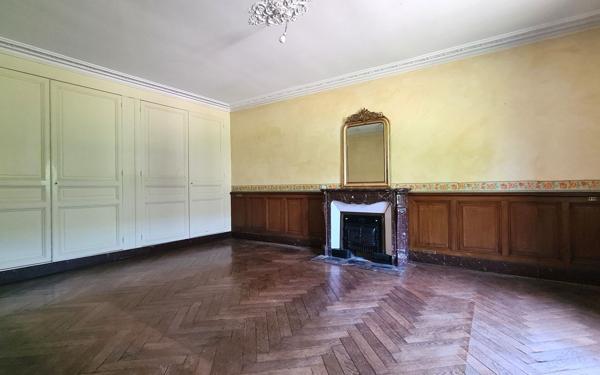 Maison à vendre    6 pièces • 180,69 m2 Grièges