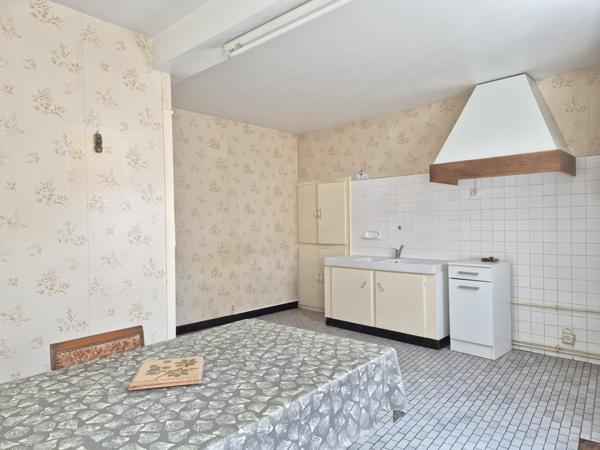 Maison 3 chambres à Aigre