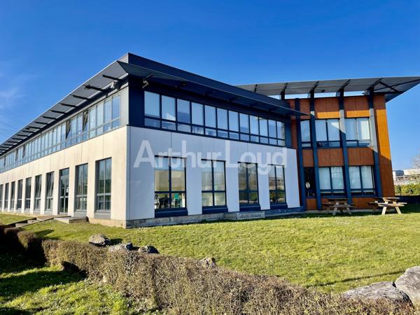 Bureaux à louer Marcq-en-Baroeul espaces rénovés lumineux et parking privé
