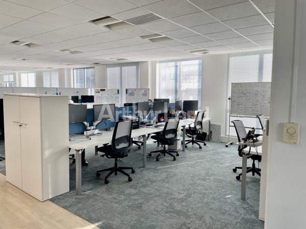 Bureaux à louer Marcq-en-Baroeul espaces rénovés lumineux et parking privé