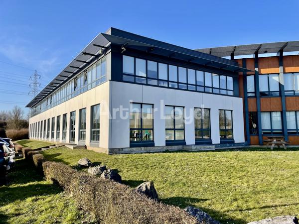 Bureaux à louer Marcq-en-Baroeul espaces rénovés lumineux et parking privé