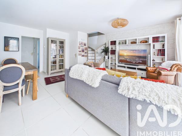 Maison à vendre 5 pièces 97 m² Lieusaint