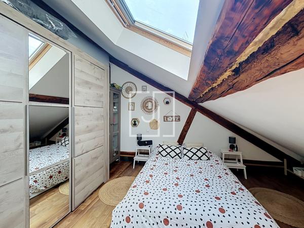 Duplex atypique de caractère de 123 m² avec mezzanine et vue panoramique sur la vallée de l’Ubaye Détails des diagnostics énergétiques