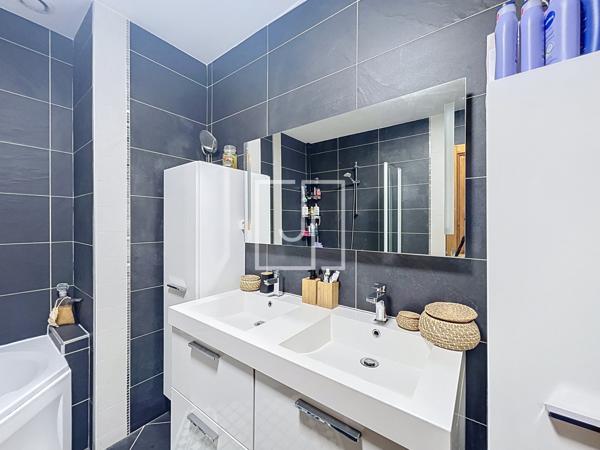 Duplex atypique de caractère de 123 m² avec mezzanine et vue panoramique sur la vallée de l’Ubaye Détails des diagnostics énergétiques