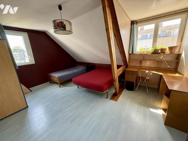 Maison avec 2 appartements et 4 chambres supplémentaires