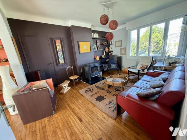 Maison avec 2 appartements et 4 chambres supplémentaires