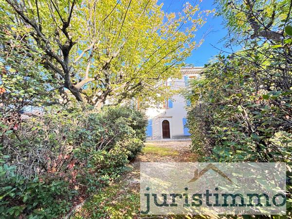 Beaumes-de-Venise (84190) Mas provençal à Beaumes de Venise