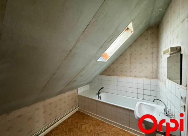 Maison à vendre    3 pièces •  Montaigu