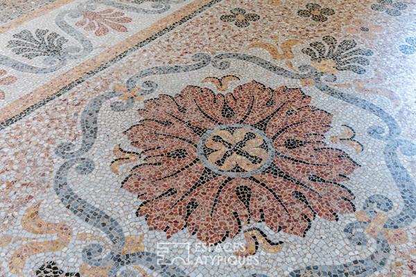 Appartement aux volumes exceptionnels à rénover entièrement