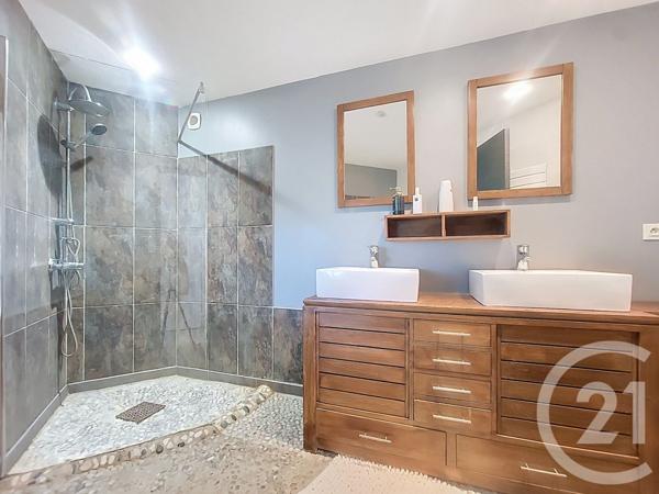 Maison à vendre  6 pièces - 160 m2 TRANS EN PROVENCE - 83