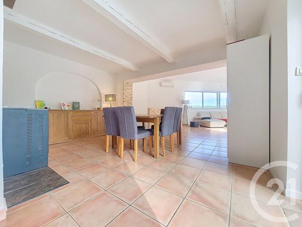 Maison à vendre  6 pièces - 160 m2 TRANS EN PROVENCE - 83