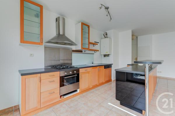 Appartement F3 à vendre  3 pièces - 69,68 m2 LYON - 69008
