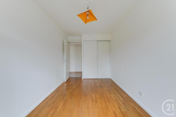 Appartement F3 à vendre  3 pièces - 69,68 m2 LYON - 69008