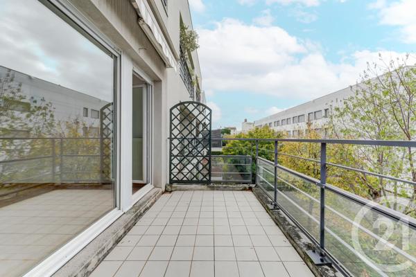 Appartement F3 à vendre  3 pièces - 69,68 m2 LYON - 69008