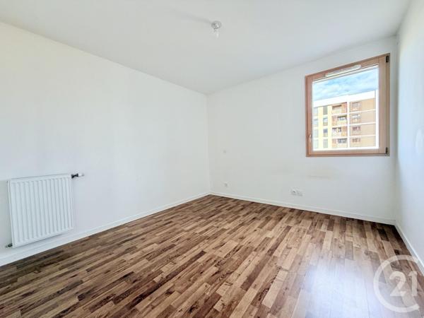 Appartement T3 à vendre  3 pièces - 60,46 m2 SATHONAY CAMP - 69