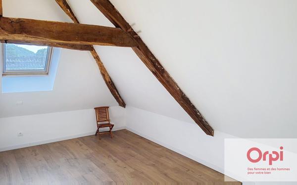 Maison à vendre    4 pièces •  Terrasson-Lavilledieu