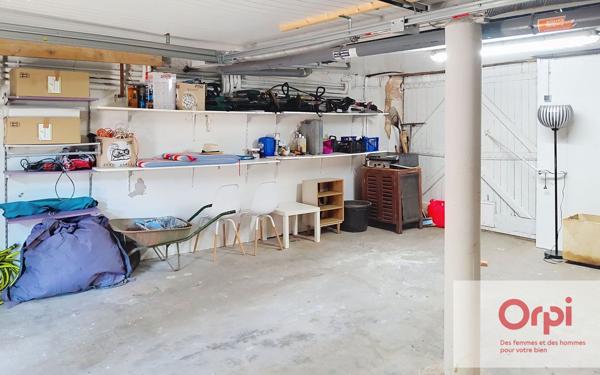 Maison à vendre    4 pièces •  Terrasson-Lavilledieu