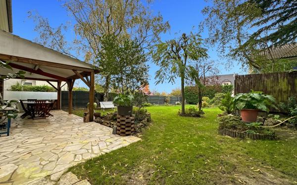 Maison à vendre    5 pièces •  Saulx-les-Chartreux