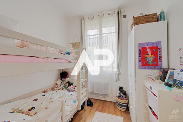 Appartement Rueil Malmaison 3 pièce(s) 52.3 m2 325 000 € **  - Référence  19994