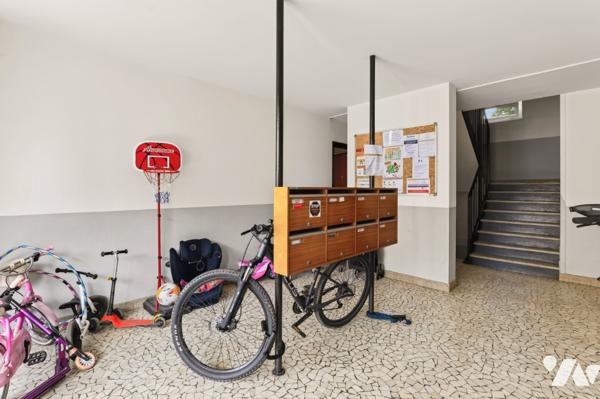 Montreuil : appartement de 2 pièces en rez-de-jardin de 53m²
