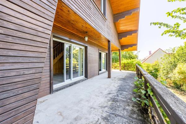 Charmante maison atypique de 9 pièces à vendre, à Montlhéry avec potentiel d’aménagement