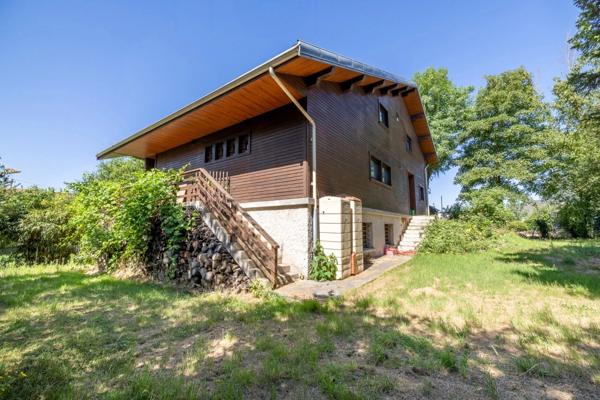 Charmante maison atypique de 9 pièces à vendre, à Montlhéry avec potentiel d’aménagement