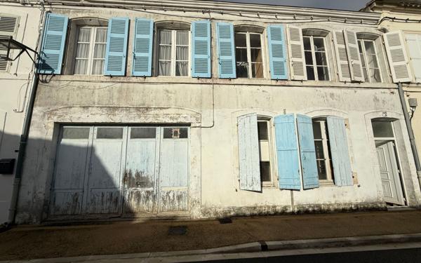 Maison à vendre    6 pièces •  Le Château-d'Oléron