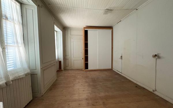 Maison à vendre    6 pièces •  Le Château-d'Oléron