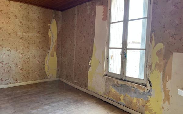 Maison à vendre    6 pièces •  Le Château-d'Oléron