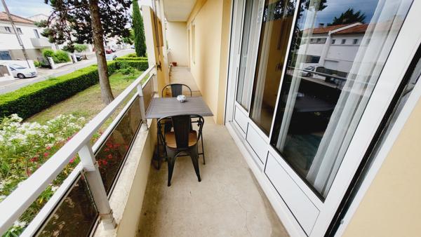 TRES BEL APPARTEMENT 3 CHAMBRES MEUBLE A CARCASSONNE