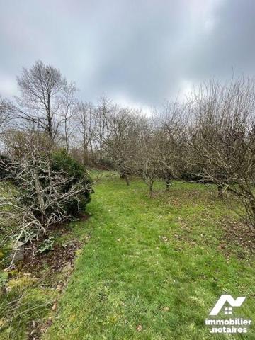 A MAEN ROCH (SAINT-BRICE-EN-COGLES), terrain à bâtir non viabilisé d'une surface d'environ 2000...