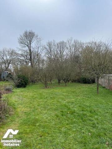 A MAEN ROCH (SAINT-BRICE-EN-COGLES), terrain à bâtir non viabilisé d'une surface d'environ 2000...