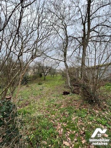 A MAEN ROCH (SAINT-BRICE-EN-COGLES), terrain à bâtir non viabilisé d'une surface d'environ 2000...